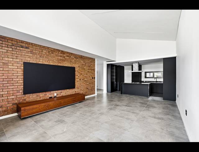 2 BEDROOM APARTMENT FOR SALE IN BROADACRES